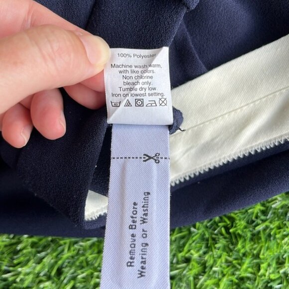 J.CREW Pleated Navy Shorts size 6 - Picture 5 of 6